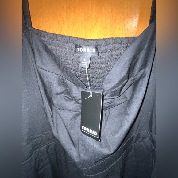 Torrid Black Poplin Puff Sleeve Midi Dress New Tag! Womens Size 4X - Picture 4 of 8